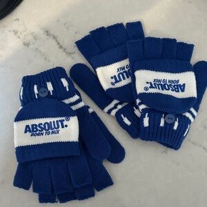 NWT absolut vodka winter gloves